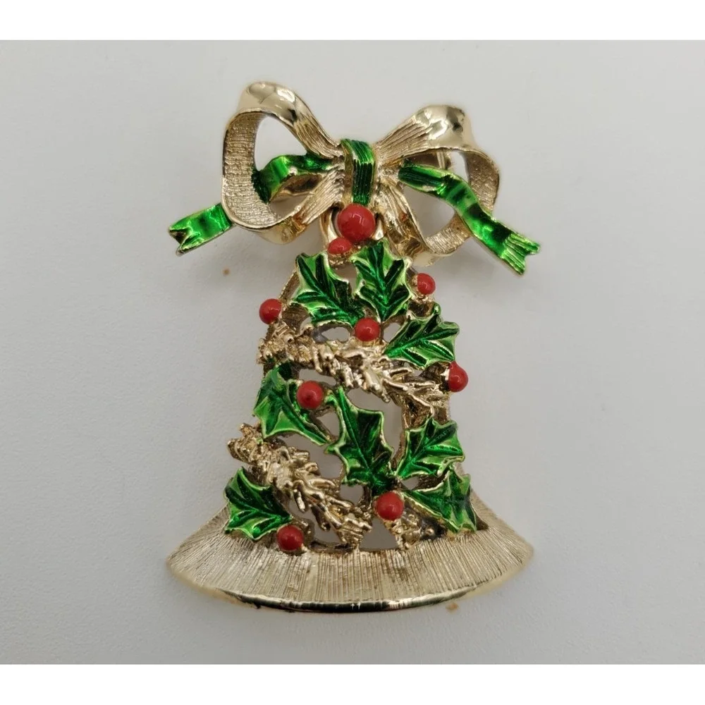 Vtg Goldtone Enameled Red Green Dangling Christmas Bell Brooch